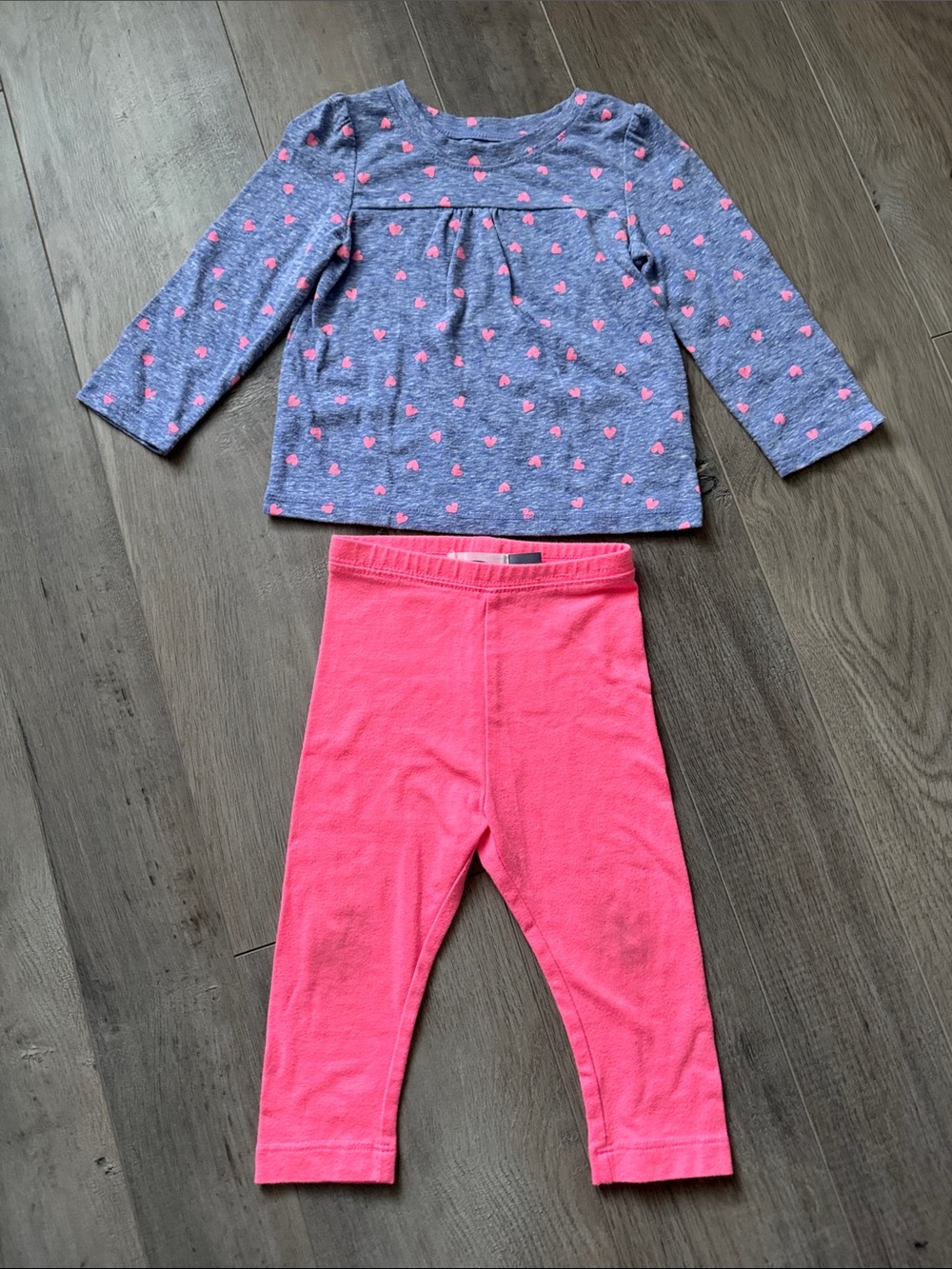 Old Navy/Circo Purple Long-Sleeve Heart Top & Pink Leggings Set